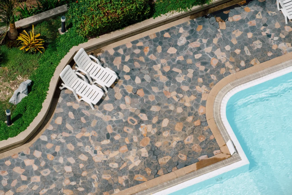 Travertine Pool Decks